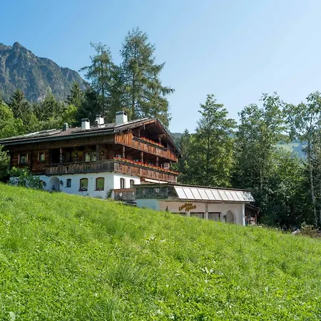 Landhaus Alpbach Apartment *